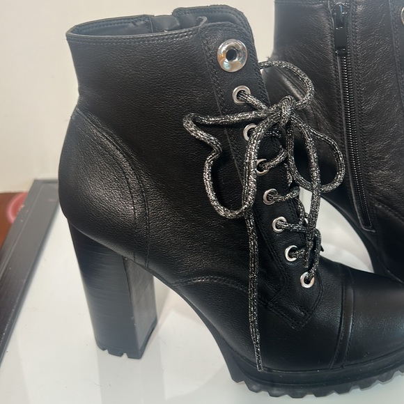 ALDO COMBAT LACE UP ZIP UP CHUNKY HEELS THICK PLATFORM BLACK LEATHER SIZE 9 - Picture 4 of 12